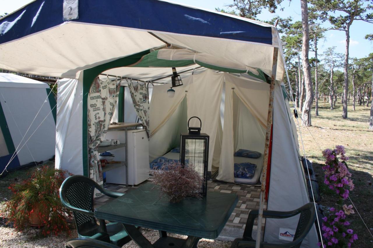 מלון Ražanac Camping Planik מראה חיצוני תמונה