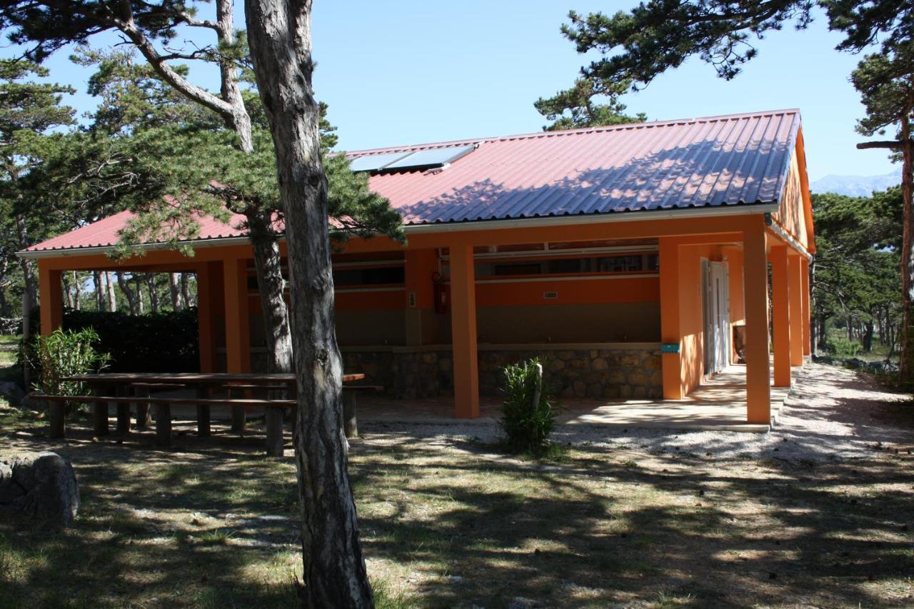 מלון Ražanac Camping Planik מראה חיצוני תמונה