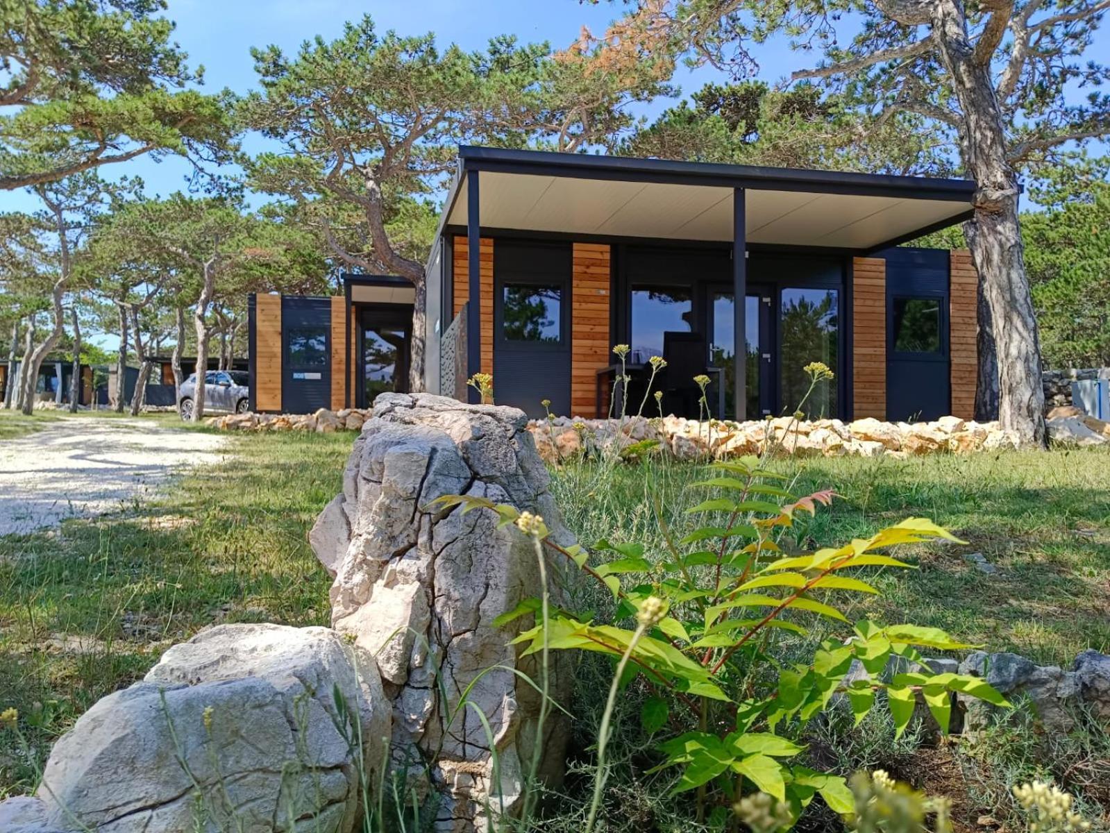 מלון Ražanac Camping Planik מראה חיצוני תמונה