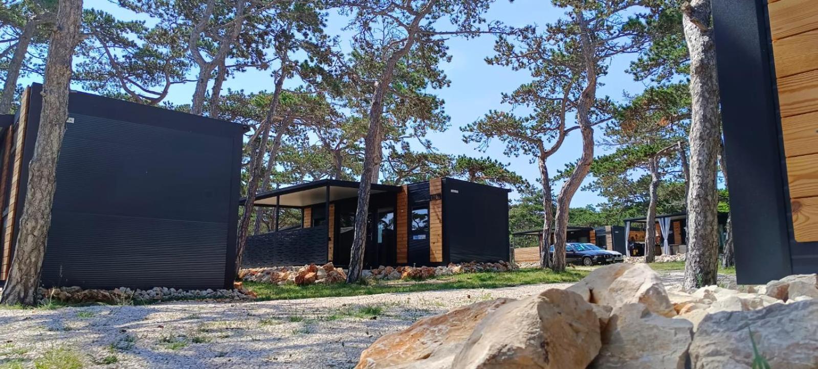 מלון Ražanac Camping Planik מראה חיצוני תמונה