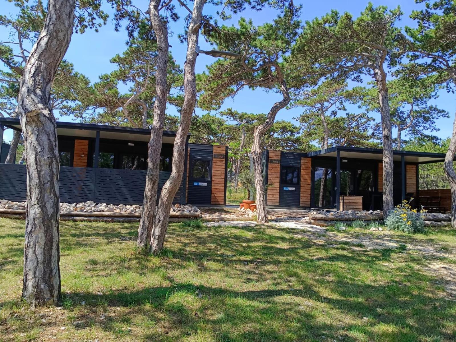 מלון Ražanac Camping Planik מראה חיצוני תמונה