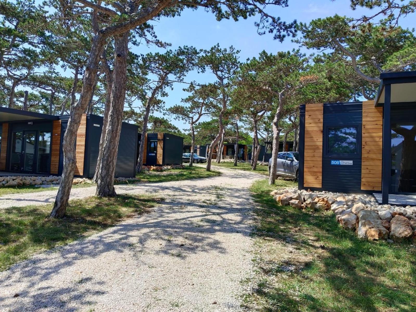 מלון Ražanac Camping Planik מראה חיצוני תמונה