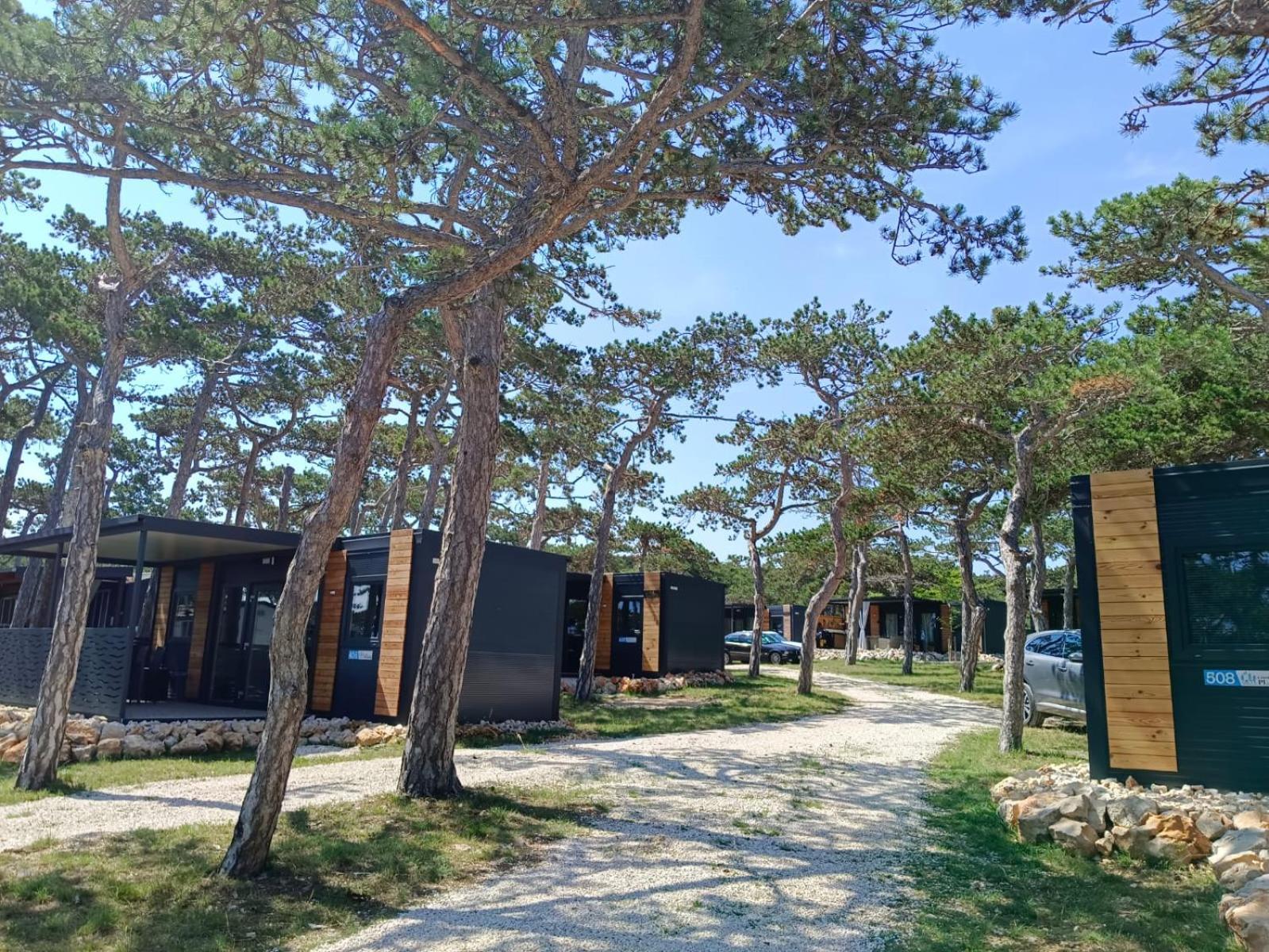 מלון Ražanac Camping Planik מראה חיצוני תמונה
