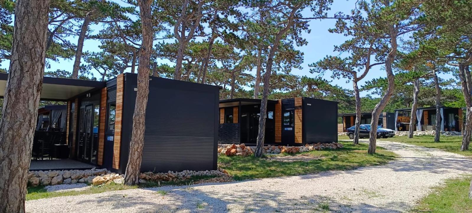 מלון Ražanac Camping Planik מראה חיצוני תמונה