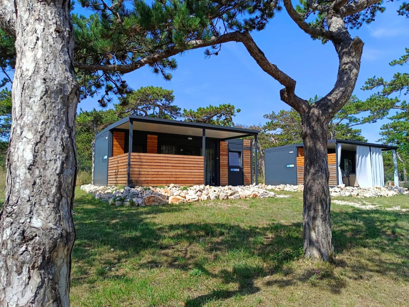 מלון Ražanac Camping Planik מראה חיצוני תמונה
